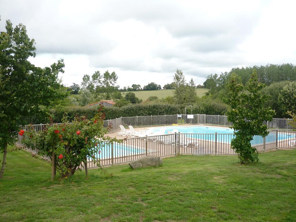 Terres De France - Natura Resort Pescalis Moncoutant Eksteriør bilde